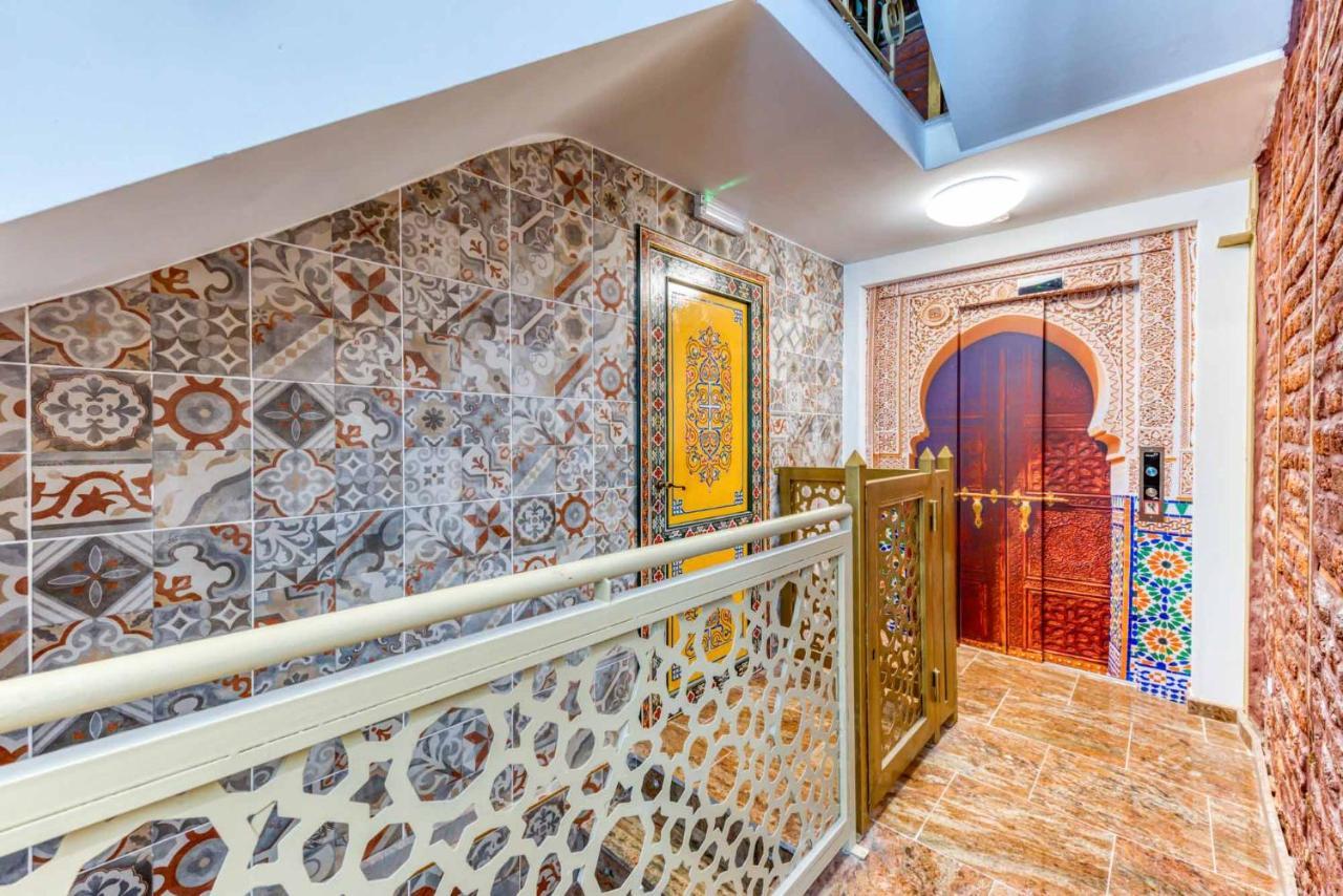 Ryad Mogador Liege Bagian luar foto